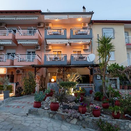 Apartament House Niki Sarti Zewnętrze zdjęcie
