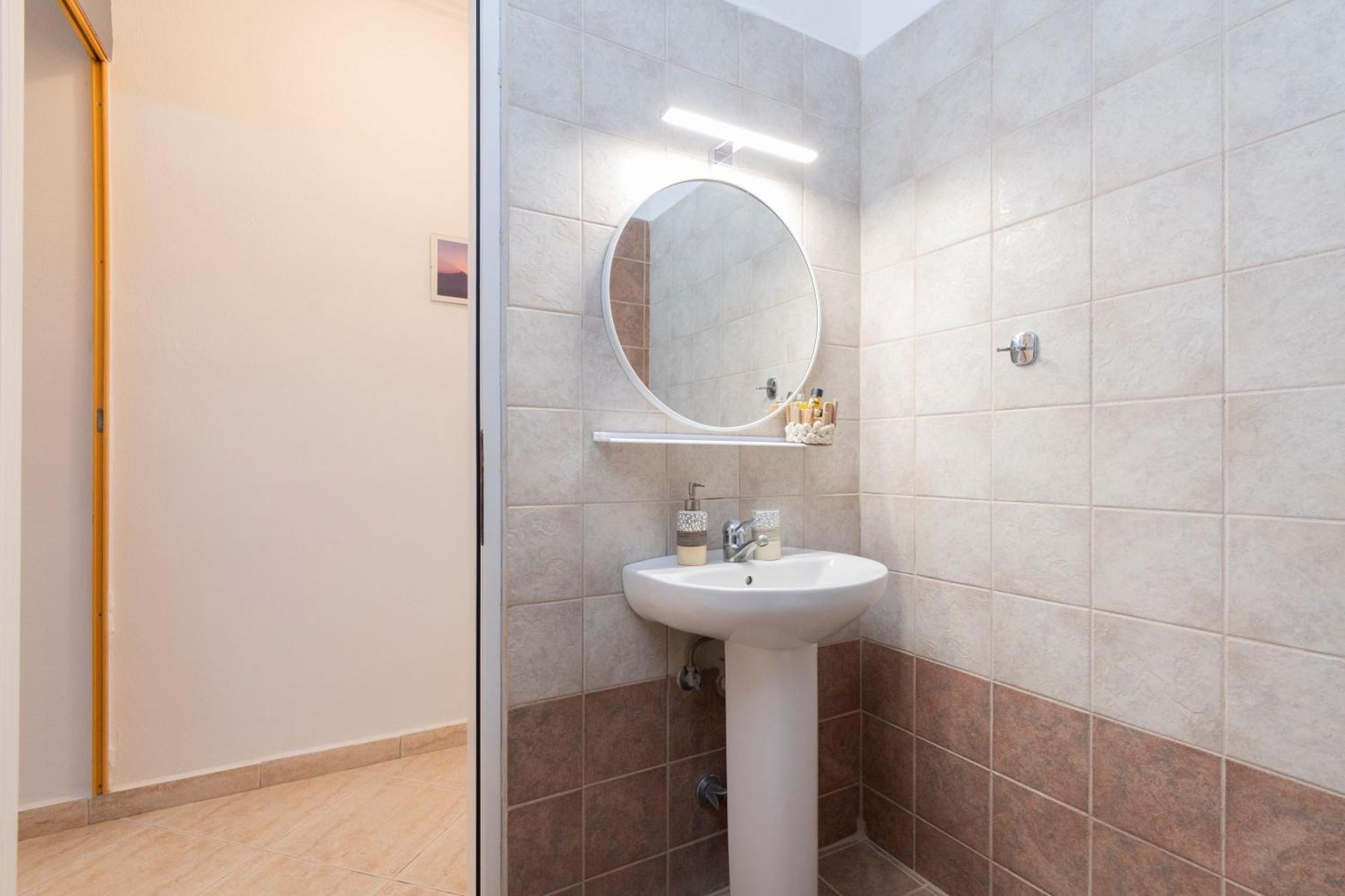Apartament House Niki Sarti Zewnętrze zdjęcie